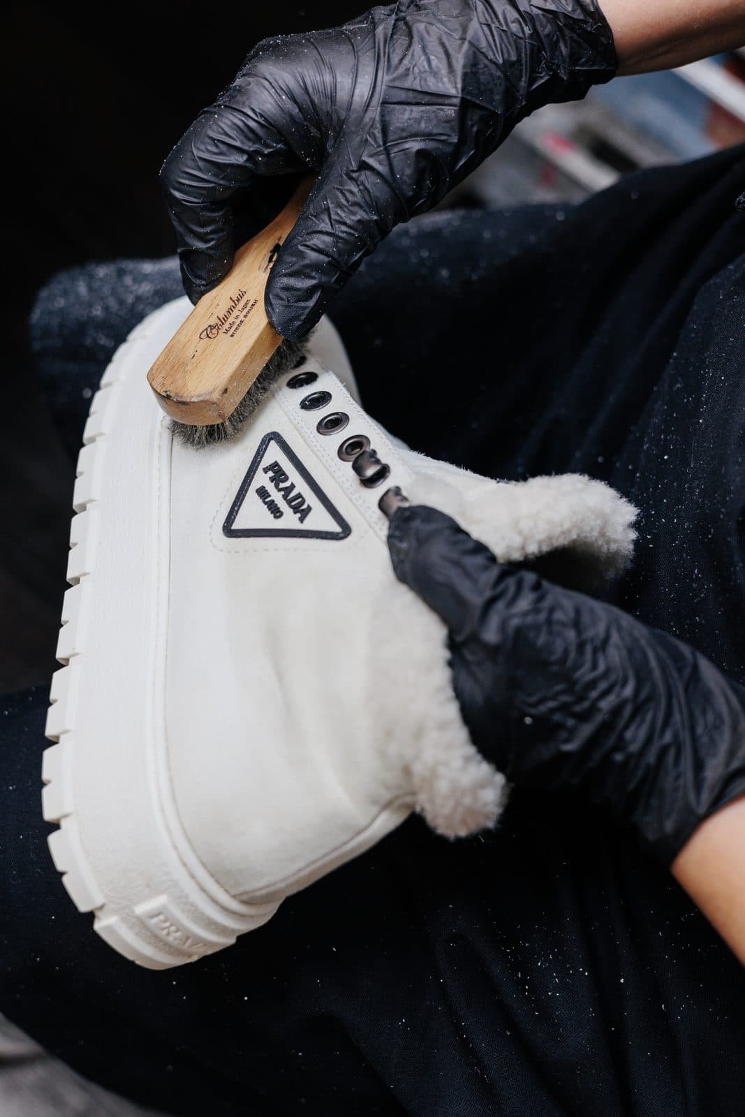 Чистка кроссовок Prada